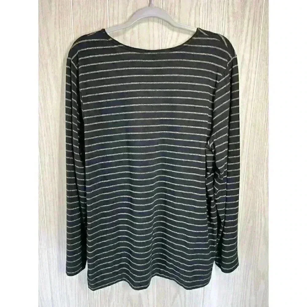 Chicos Top Sz 3/XL Black Gold Metallic Stripe Long-Sleeve Round Neck Layering